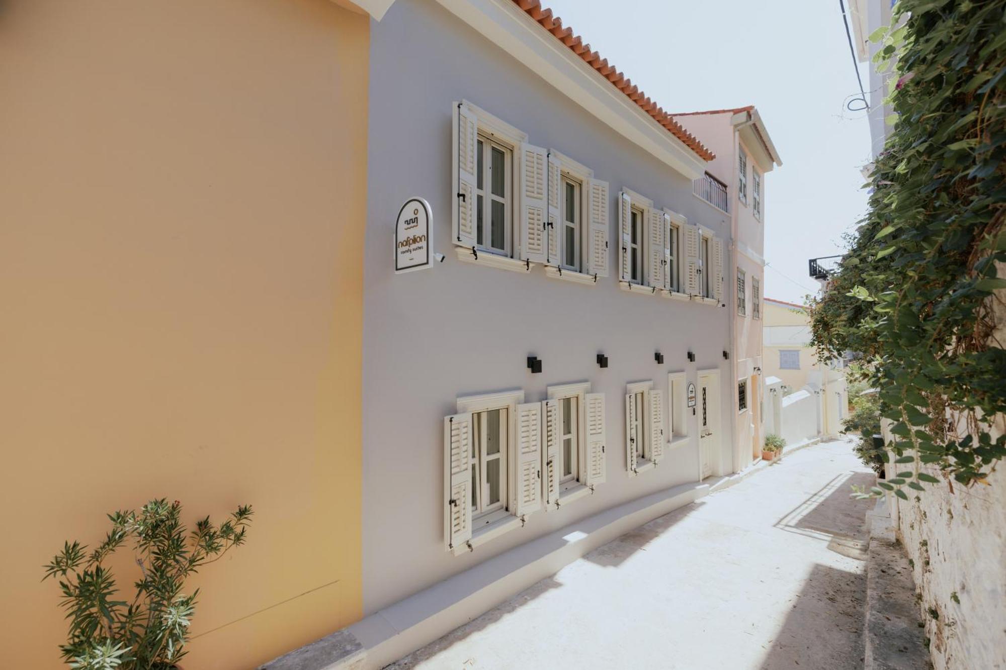 Nafplion Comfy Suites Экстерьер фото