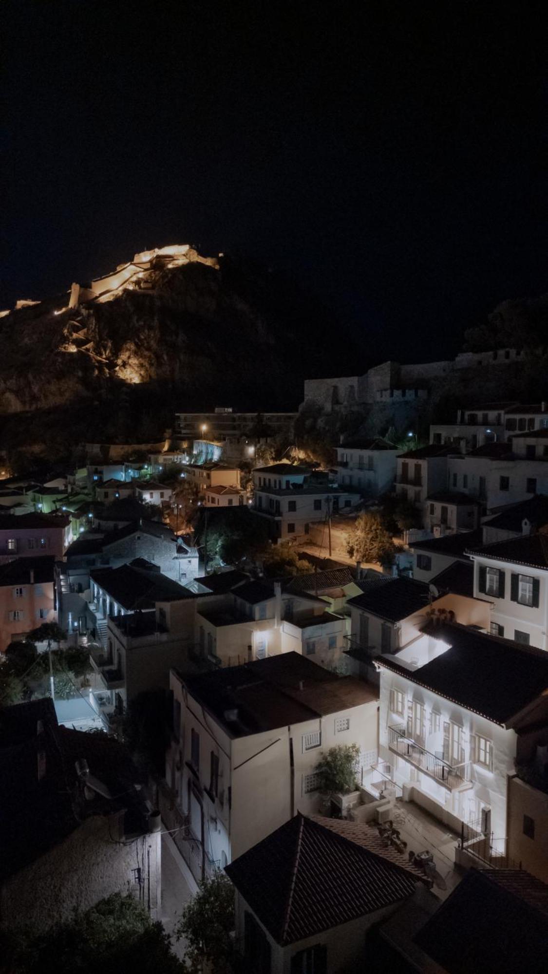 Nafplion Comfy Suites Экстерьер фото