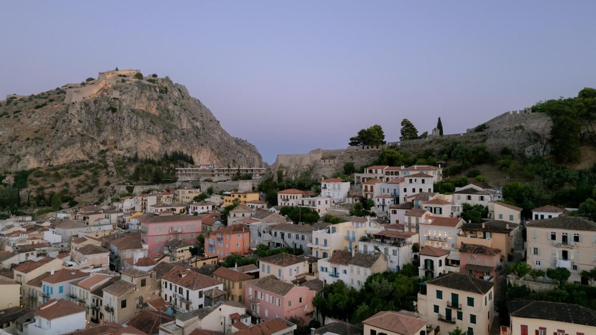 Nafplion Comfy Suites Экстерьер фото