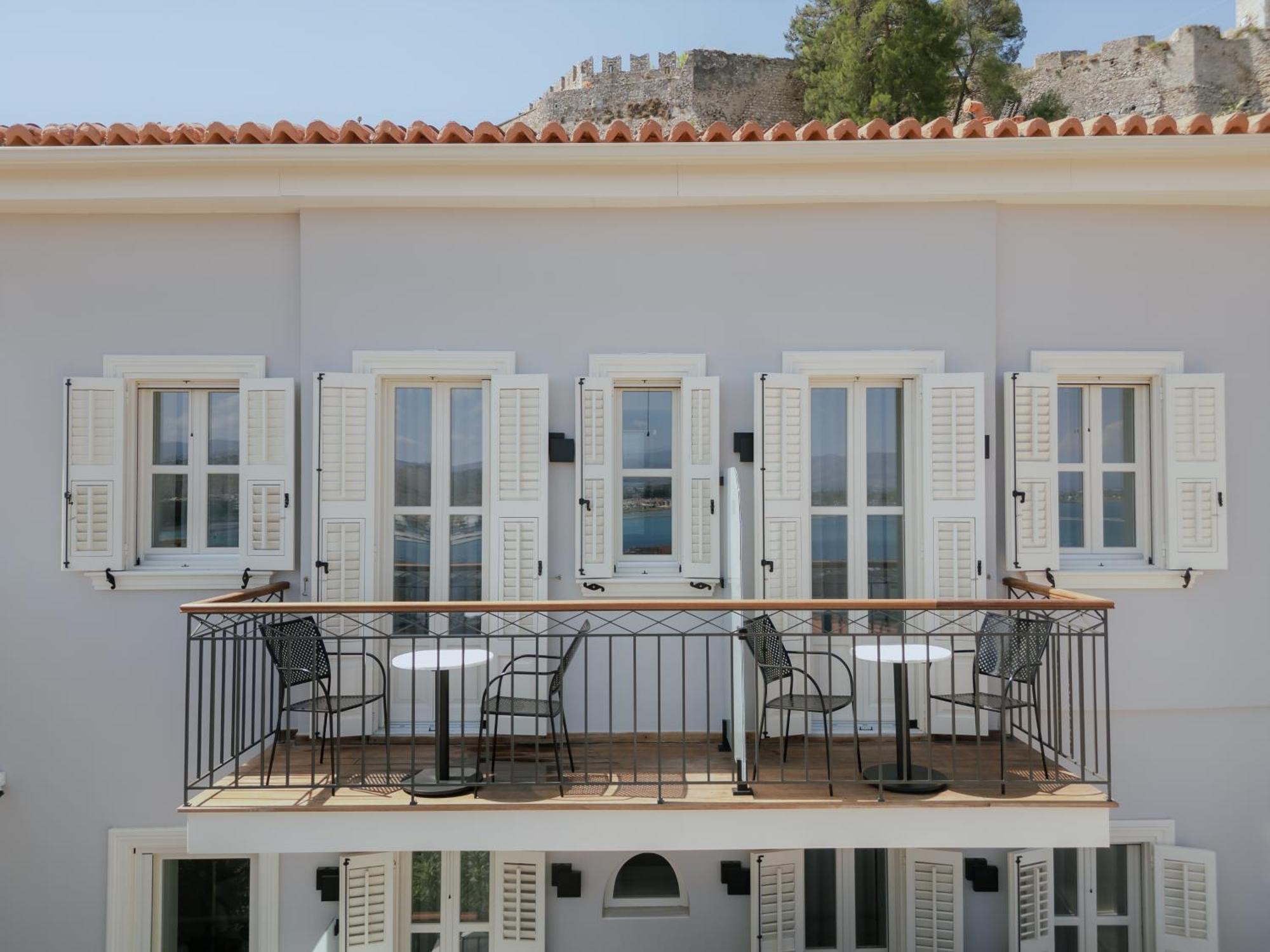 Nafplion Comfy Suites Экстерьер фото